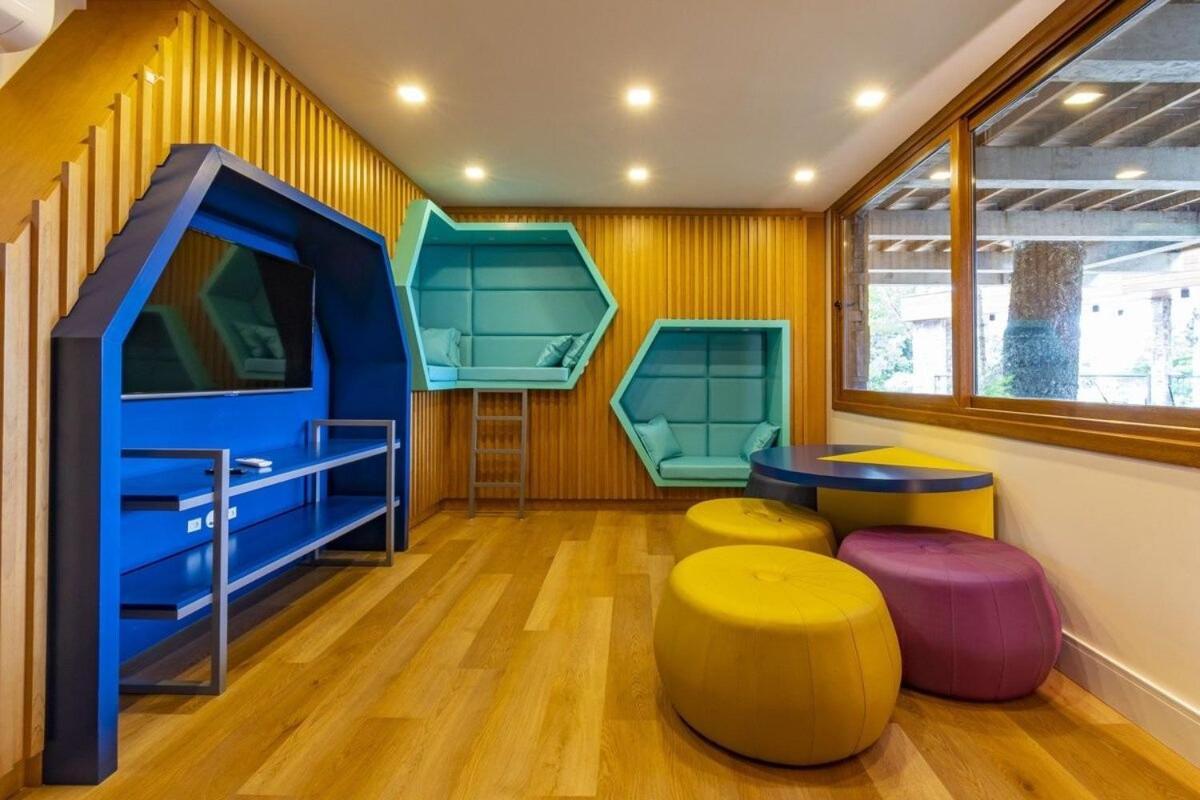 Apartamento Rosa Edificio Bellagio Canela Com Infraestrutura Completa Exterior foto