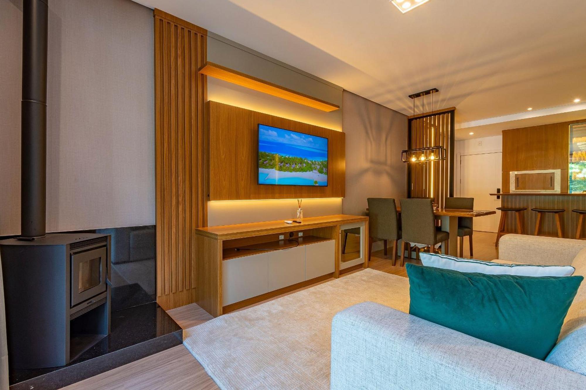 Apartamento Rosa Edificio Bellagio Canela Com Infraestrutura Completa Exterior foto