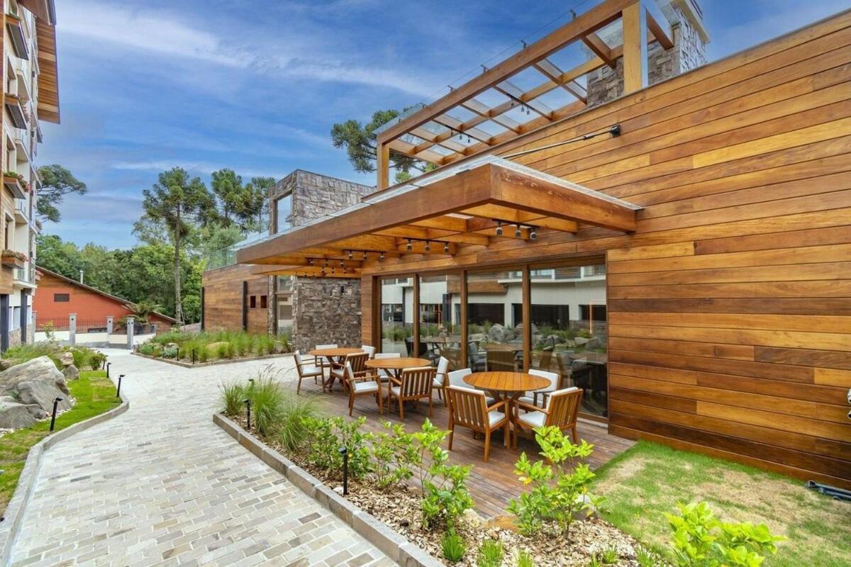 Apartamento Rosa Edificio Bellagio Canela Com Infraestrutura Completa Exterior foto